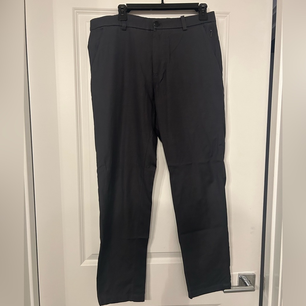 Men’s lululemon dress pant
